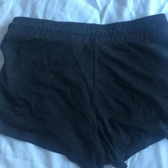 H&M BLACK ORGANIC COTTON ATHLETIC SHORTS GIRLS 11 - Picture 4 of 4